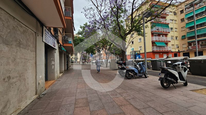 Foto e631f023-4813-445b-b0b1-f8bbde1237b2. Local comercial a Porta Barcelona