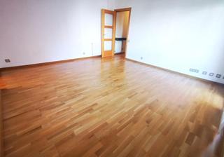 Pis  Avinguda de santiga. Piso en venta en santa perpetua de mogoda