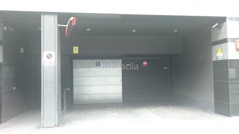 Foto 94af1451-ef1d-41d8-a6ae-f34e6ae37175. Location parking voiture dans Dreta de l´Eixample Barcelona