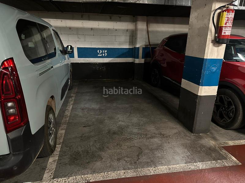 Foto 2dbf79e0-c6ab-4cd1-a4a1-a68911046ae4. Alquiler parking coche plaza de aparcamiento en verdaguer en Barcelona