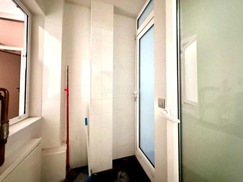 Foto 05d527f1-443f-4113-ab75-61ecd96f19ea. Appartamento con riscaldamento parcheggio in Putget - Farró Barcelona