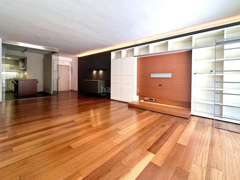 Foto b69cd432-e2c9-459a-af7a-0aa8b5b7bb84. Appartamento con riscaldamento parcheggio in Putget - Farró Barcelona