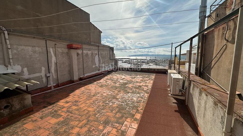 Foto d7126ab2-006b-4f37-8742-285942ef9931. Edificio in l´Estartit poble Estartit