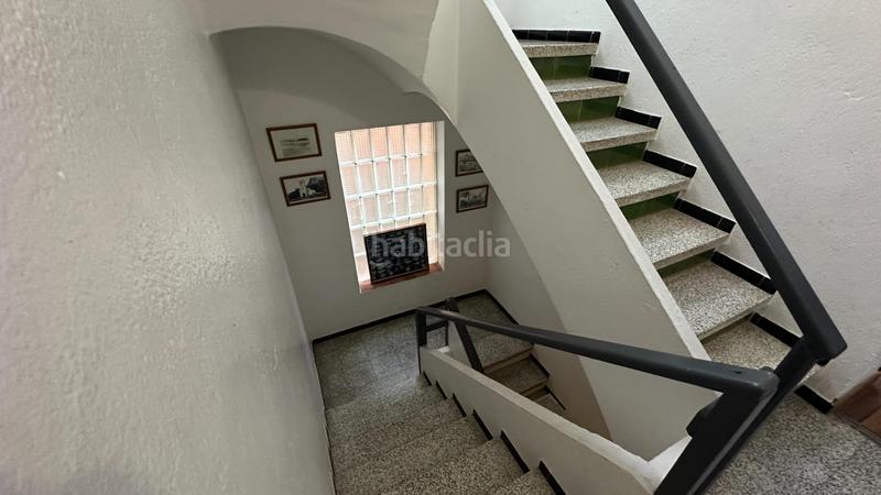 Foto dc8a5f38-865e-476f-b5e1-2ff3ff09f7a9. Edificio in l´Estartit poble Estartit