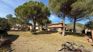 Casa  Avenida sadurni. Espectacular casa en begues park  lista para entrar a vivir