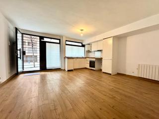 Etagenwohnung in Vila de Grcia. Loft reformado en vila de grcia