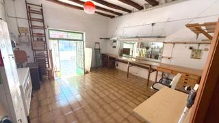 House  Carretera reial. Casa en sant just desvern