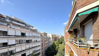 Etagenwohnung  Calle londres. Piso en venta en eixample esquerra, barcelona. a reformar. 4 hab