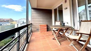 Flat  Calle londres. Piso en venta alto y reformado con terraza en finca con ascensor