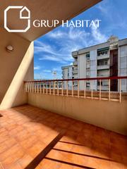 Pis a Sant Ramon - Maternitat. Piso alto todo exterior!!! 4 hab. 2 baños, balcón y parking opci