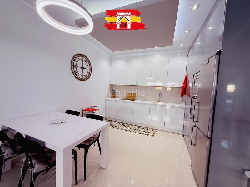 Foto 83aab930-8f70-4238-9f84-6a621f78ed1e. Casa con piscina in Pueblo Latino Pilar de la Horadada