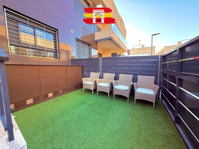 Foto 8bf7ddc6-5bb5-416e-881c-c43dde6ca449. Casa con piscina in Pueblo Latino Pilar de la Horadada