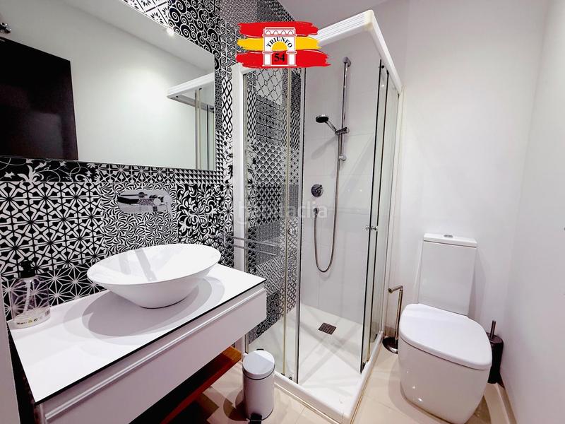 Foto b34a7f88-54b3-4e49-95bb-5b2b8b0a4ebf. Casa con piscina in Pueblo Latino Pilar de la Horadada