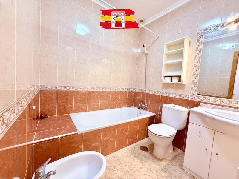 Foto 04e3af2e-0689-4058-b1e9-f5c166ab45b2. Chalet dúplex orientación levante en Pueblo Latino Pilar de la Horadada