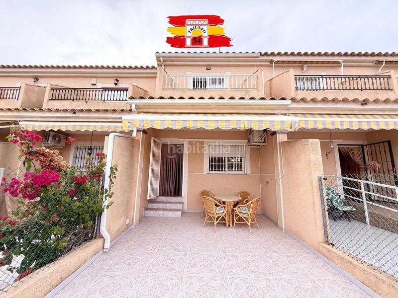 Foto 2ec874eb-0587-455f-8b02-14b5f82bcc53. Chalet dúplex orientación levante en Pueblo Latino Pilar de la Horadada