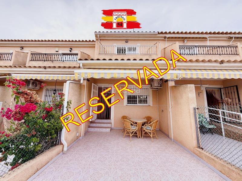 Foto 57747dc8-d2d0-4f6e-af16-7d74a8efd302. Chalet dúplex orientación levante en Pueblo Latino Pilar de la Horadada