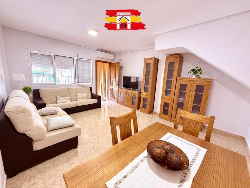 Foto b032f94c-184b-4532-a3bb-e3e2b3be6295. Chalet dúplex orientación levante en Pueblo Latino Pilar de la Horadada