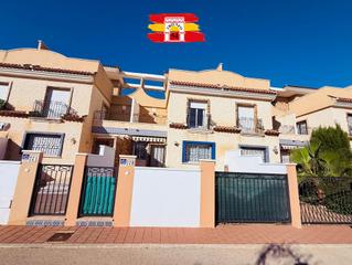 Casa  Avenida de europa. Dúplex en higericas