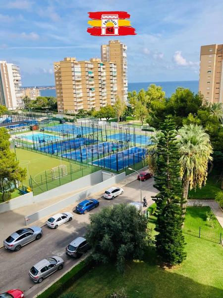 Foto f751a00e-c9f8-42a3-8805-f98524db5d42. Piso  con vistas al mar en Campoamor Orihuela