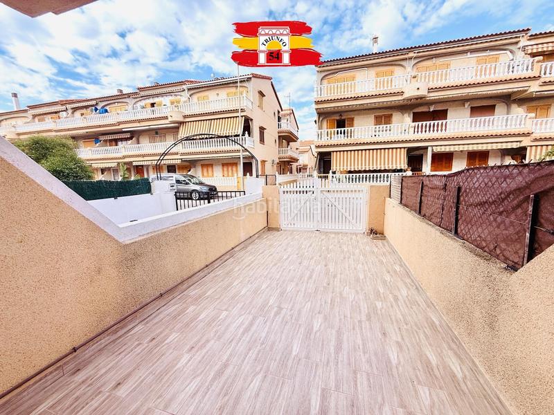 Foto ad4f97d4-f333-4824-aaa8-ffc184ae2aa7. Casa dúplex avenida levante en Torre de la Horadada Pilar de la Horadada