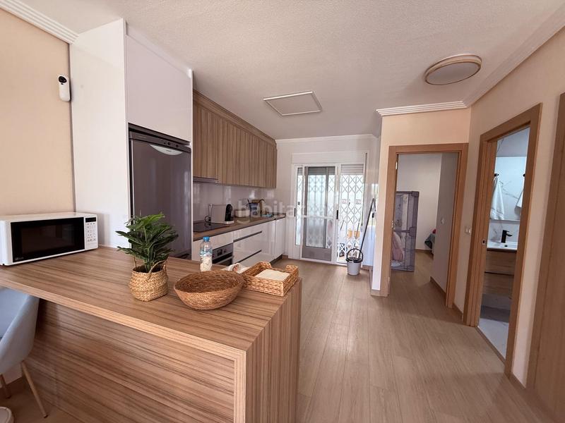 Foto 6387f9f2-9b53-44b9-98b0-725bb7817e84. Casa con piscina in Cortes-Huertas Madrid