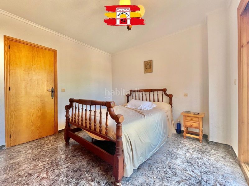 Foto b456e9e2-01a6-4886-bfa2-ee0fa07ba83a. Casa a Aguas Nuevas Torrevieja