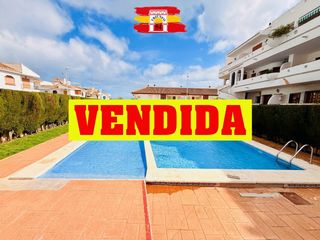 Flat  Calle mar menor. Apartamento con vistas al mar y piscina comunitaria en pueblo la