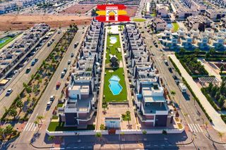 Casa  Rafael alberti. Bungalow en planta baja residencial playa elisa