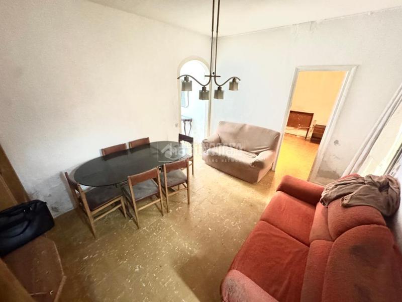 Foto 24d074fc-d86d-4b02-893c-9ba9ff4356a9. Casa aparellada a Banyeres Premià de Mar