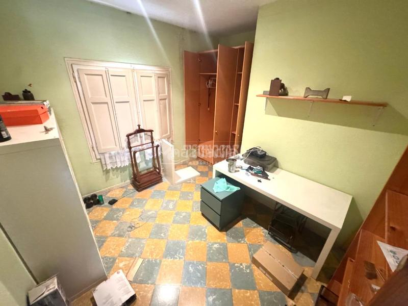 Foto 3d1fc19c-ef8f-4101-b389-6e6f57de0c1f. Casa aparellada a Banyeres Premià de Mar