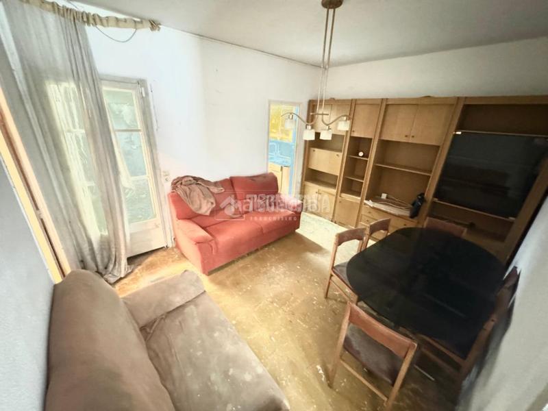 Foto 527ccfbb-ac8a-447f-9511-95c3fe21a38a. Casa aparellada a Banyeres Premià de Mar