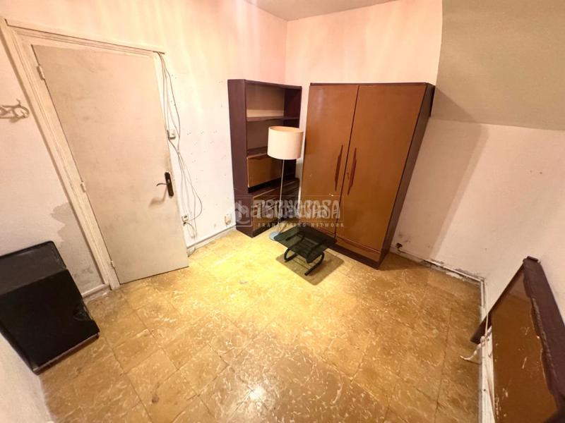 Foto 7825e558-c6f0-4fca-8723-62b87e74cc13. Casa aparellada a Banyeres Premià de Mar