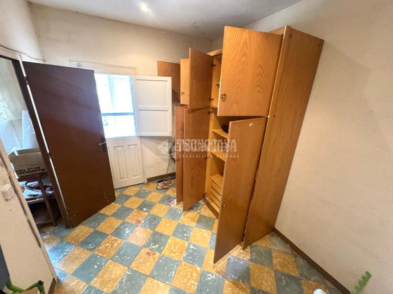 Foto d8d37822-2917-40d0-b403-92362ecbc766. Casa aparellada a Banyeres Premià de Mar