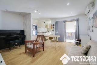 Piso en Centre-Nucli Antic. Piso en venta en premià de mar