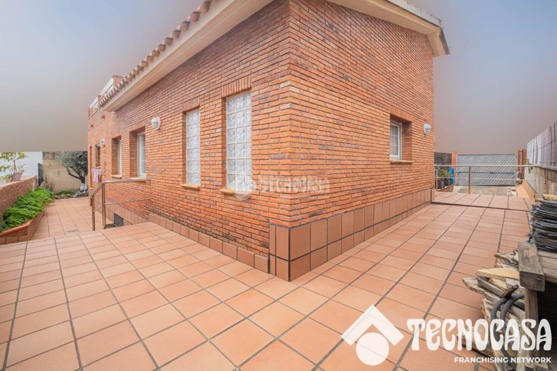 Foto 4d032109-bff4-421d-8b76-bf6a04c40d92. Casa a Zona Alta Premià de Mar