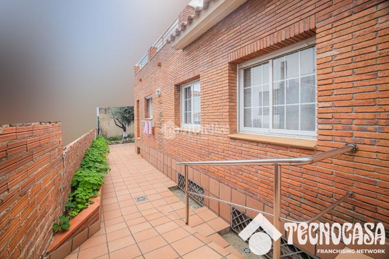 Foto a303c8dd-1c6e-4e7c-aaad-a0213dce54ca. Casa a Zona Alta Premià de Mar