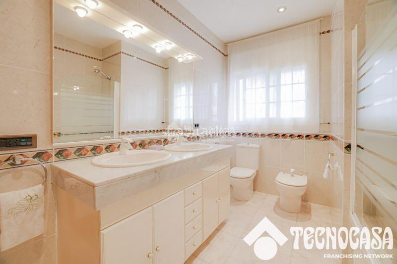 Foto bddfe39f-e4d3-4259-80f3-9a7cda5f9dc9. Casa a Zona Alta Premià de Mar