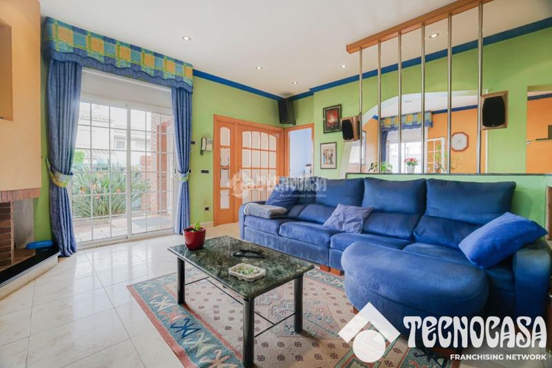 Foto fd10e326-72b9-4346-a6df-770dced199ac. Casa a Zona Alta Premià de Mar