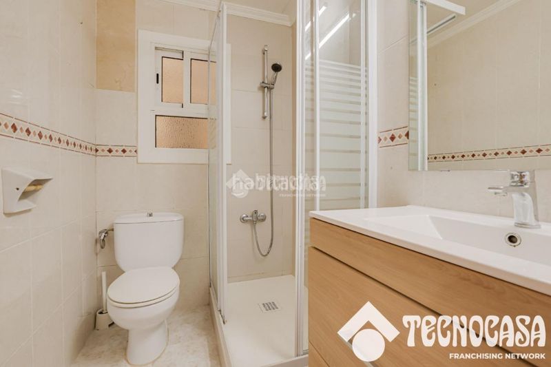 Foto 849c1ad1-e176-423f-9c48-0192a8463e26. Etagenwohnung in Zona Alta Premià de Mar
