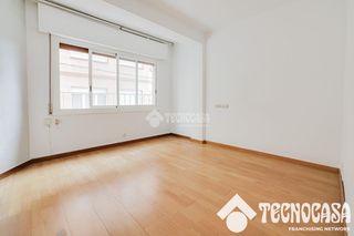 Piso en Zona Alta. Piso en venta en premià de mar