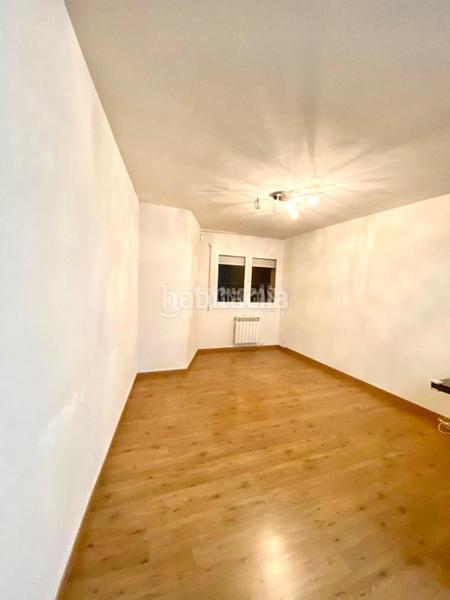 Foto 3eea7bd7-d6b4-4cf2-9d6c-e170d5130f6d. Piso  en venta en Centre Mataró