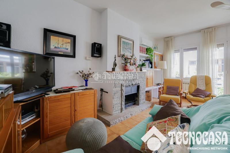 Foto 4f00417d-a84e-4710-baac-47615e1a7ca8. Casa pareada casa en venta en Havana Mataró