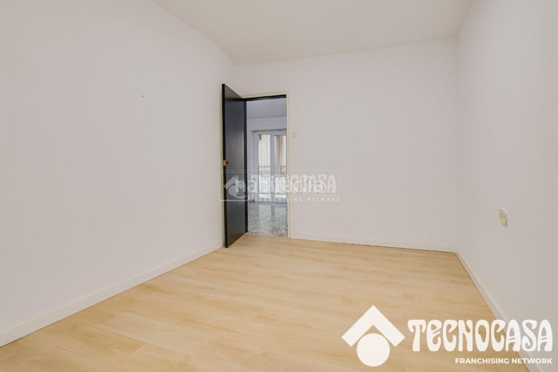 Foto bd200d41-8dec-4a38-9dce-cad7f627a525. Pis a Centre Mataró