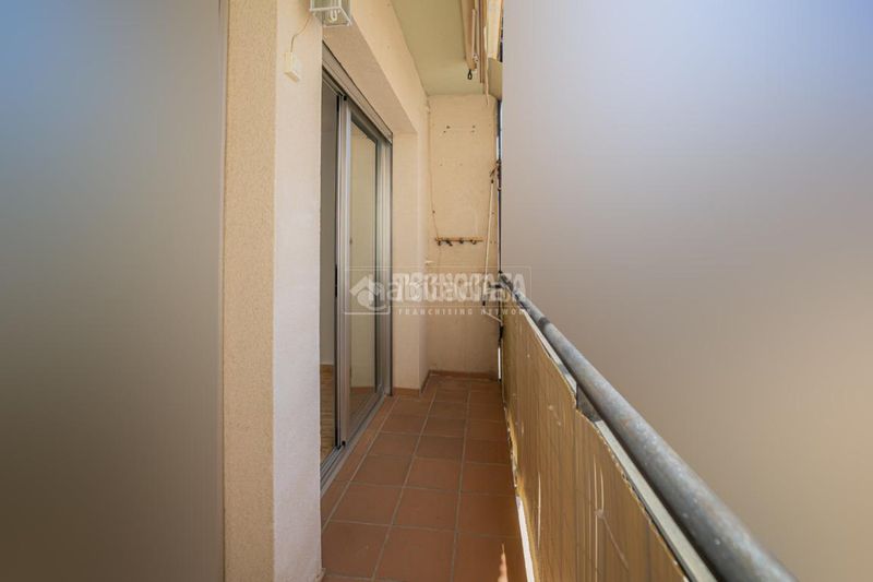 Foto 319c4438-ff18-4c8d-aa3b-39435c847add. Pis a Centre Mataró