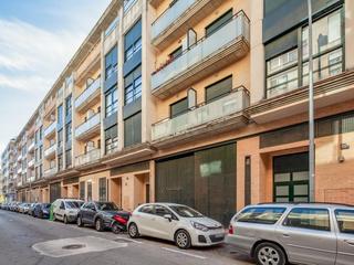 Local Comercial a Calle lluis vives 21. Local comercial de 3.439 m2 en gandia, cluis vives 2125
