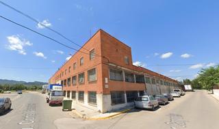 Nau industrial a Corts valencianes 1. Terreno urbano de 5.330 m2 con nave industrial en canals, valenc