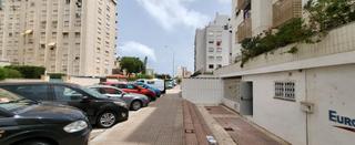 Local Comercial en Calle rabida 39. Local comercial en la playa de gandia, en cla rabida
