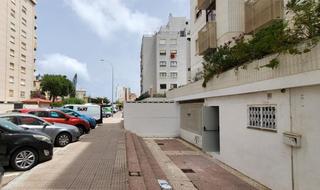 Local Comercial a Calle rabida 39. Local comercial en la playa de gandia, en cla rabida