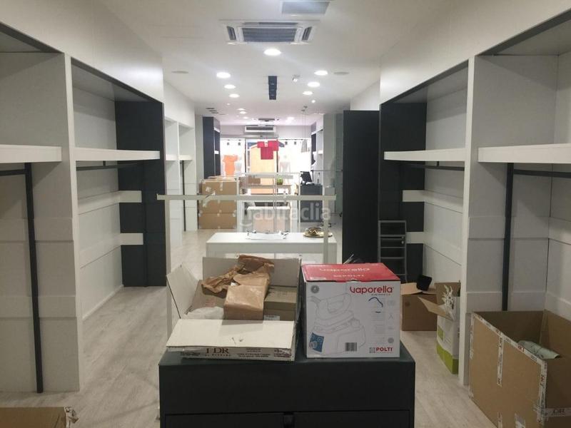 Foto 11adfd43-801b-4896-a615-e600b4cc28a4. Local comercial a Centro Histórico Gandia