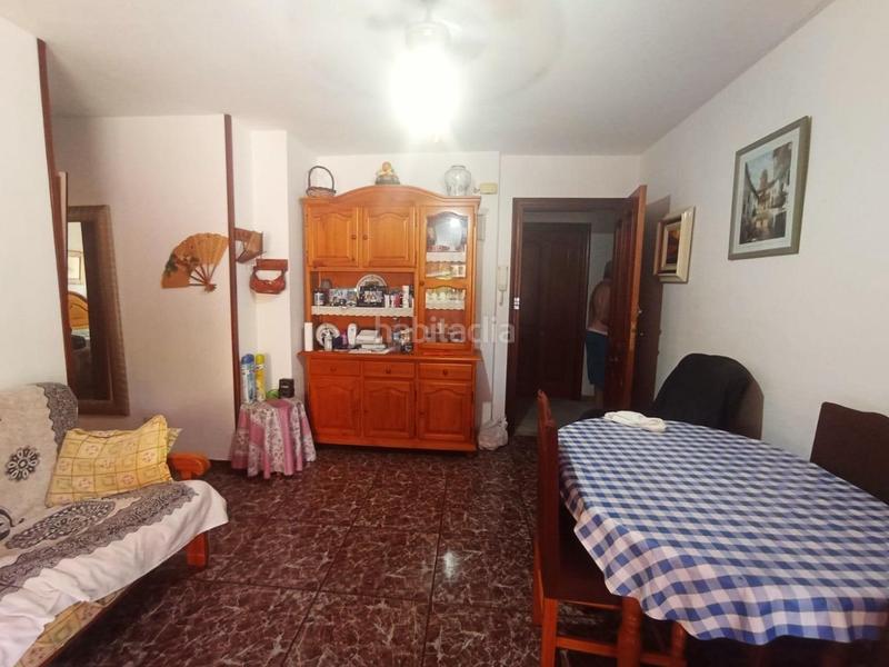 Foto 9177cb13-0316-40bf-a870-213abd8b1c5f. Appartement dans calle de la vall de albaida 16 dans Bellreguard